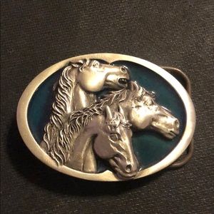 Three Horse Heads Silver-Tone Belt Buckle in Teal